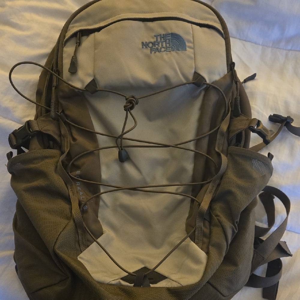 The North Face Black and Gray Backpack - Picture 4 of 4